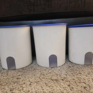 Blue 3 piece Tupperware set